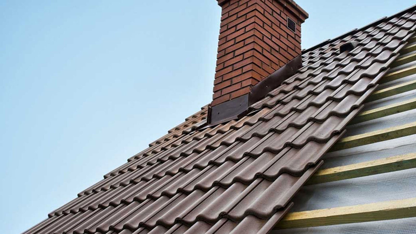 With Constant Roofing, you can expect a seamless, stress-free building experience, with transparent communication and expert oversight at every stage. Contact us today to discuss your project or request a consultation.